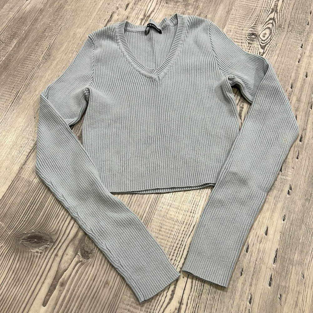 Brandy Melville Cropped V-Neck Sweater